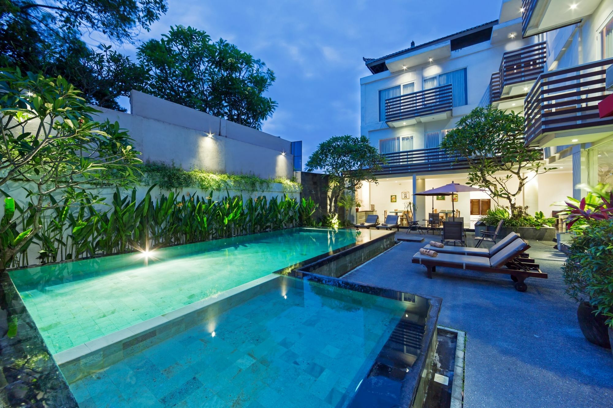 The Rinaya Canggu By Ecommerceloka Extérieur photo
